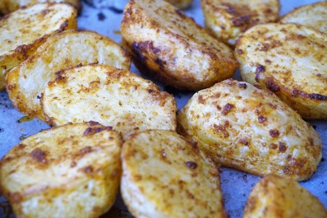 Картошка с чесноком в хрустящей корочке Картошка с чесноком в хрустящей корочке, рецепт с фото