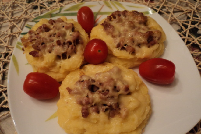 Картофельные гнезда под сырной корочкой, рецепт с фото и видео