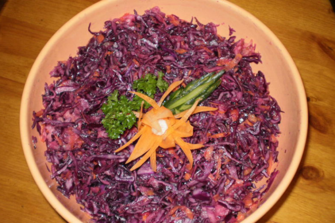 Винегрет с краснокочанной капустой и солеными огурцами, рецепт с фото и видео