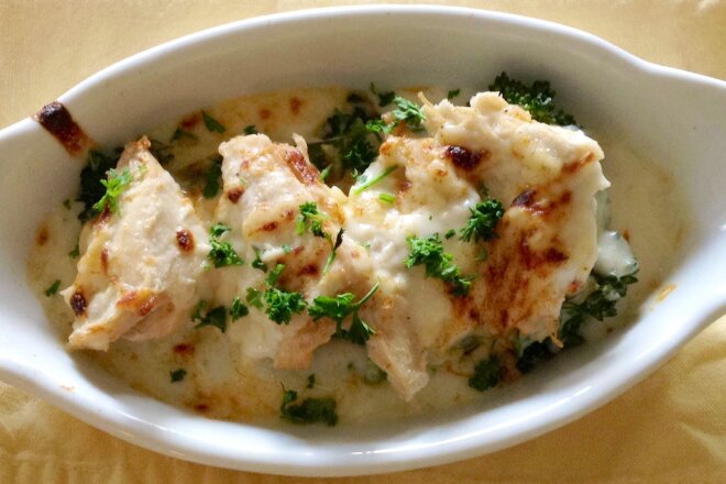 Сливочно-сырный соус с болгарским перцем для куриного филе Сливочно-сырный соус с болгарским перцем для куриного филе, рецепт с фото и видео