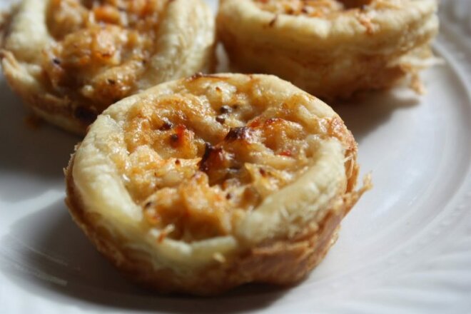 Тарталетки с курицей и грибами в микроволновке, рецепт с фото и видео