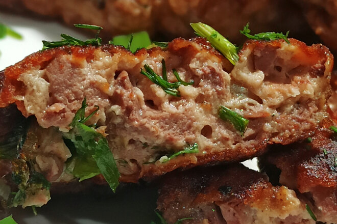 Рубленые котлеты из куриной печени с зеленью, рецепт с фото и видео