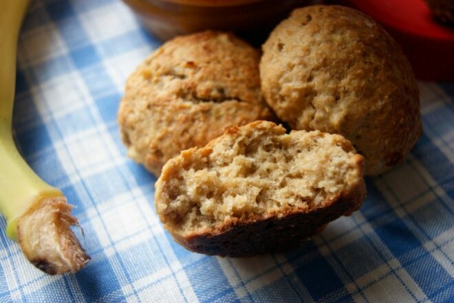 Печенье из овсяной муки с бананами и сухофруктами, рецепт с фото