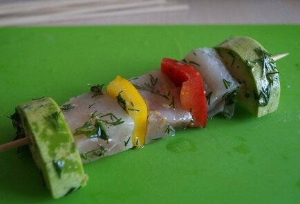 Рыбные шашлычки с кабачком и перцем, рецепт с фото пошагово