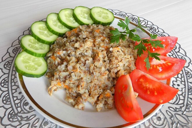 Гречневая каша на курином бульоне с курицей Гречневая каша на курином бульоне с курицей, рецепт с фото и видео