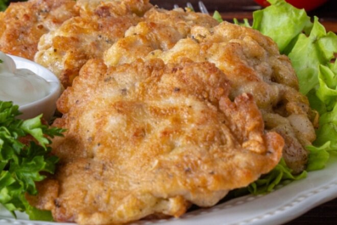 Котлеты из куриного филе с крахмалом в сухарях, рецепт с фото