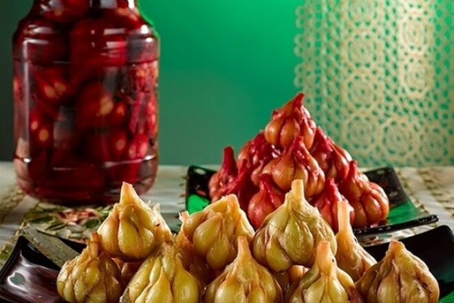 Маринованный чеснок целыми головками по-домашнему, рецепт с фото и видео